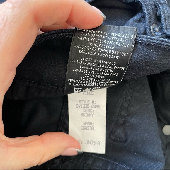 Vince Coastal Black Mid Rise Stretch Cotton Skinny Jeans DV133B-2096 EUC Sz 28 - Picture 7 of 8